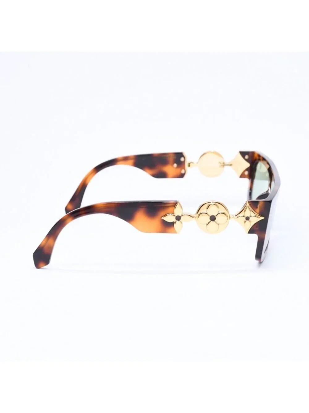 Louis Vuitton Monogram Tribute Sunglasses Tortoiseshell Color Tyler the Creator